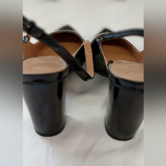 Shoes - Picture 3 of 5